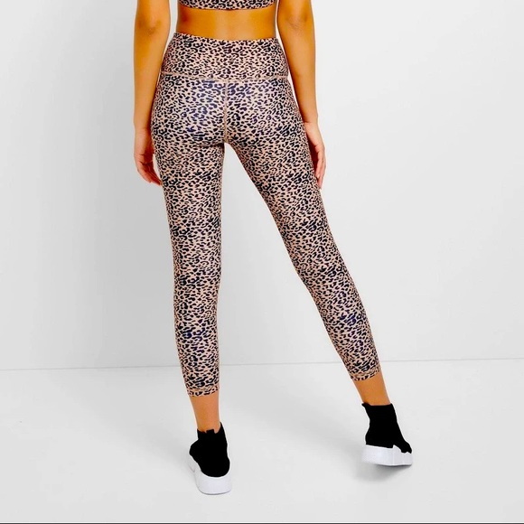 3/$40 ALL FENIX CHEETAH SAND 7/8 LEGGING - Picture 2 of 9